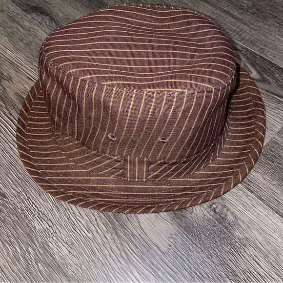 🔥 3 for $15 🔥 Brown and beige pinstripe fedora M/L - Picture 2 of 9